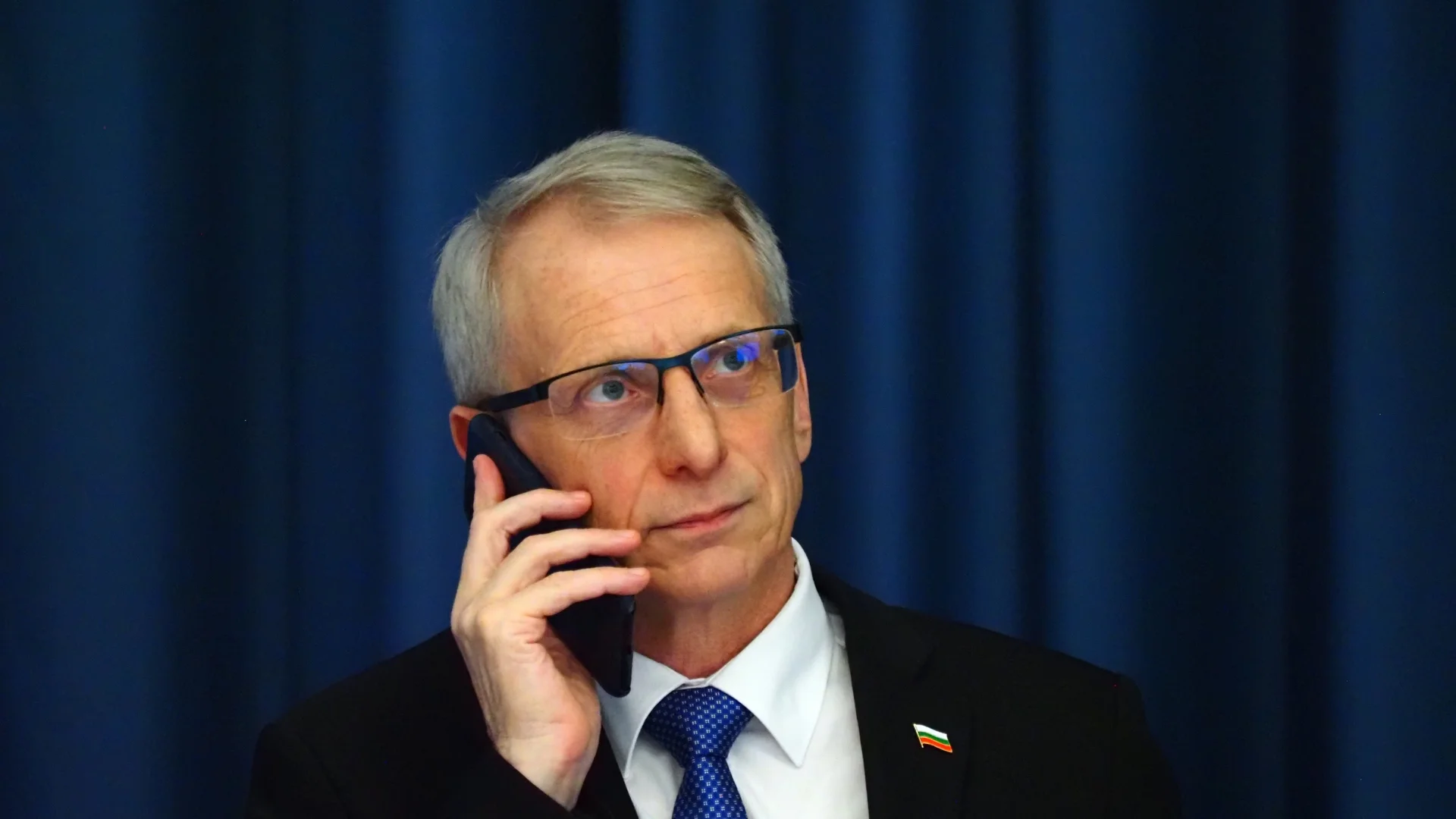 Денков няма да пътува до САЩ