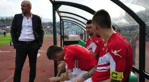 {{ otherArticle[0].article.title }}