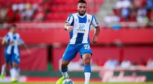 Бивш играч на Еспаньол: 3 месеца спях с мръсната фланелка на Меси до главата си