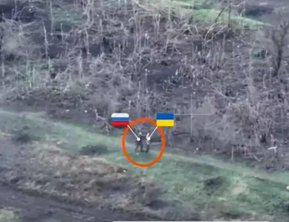 Russian Soldiers Use Ukrainian Prisoners of War as Human Shields in Zaporozhye Region: Shocking Drone Footage Revealed