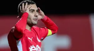 {{ otherArticle[0].article.title }}