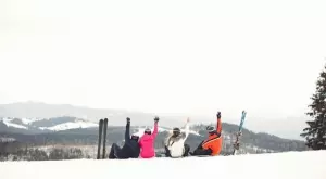 Перфектната екипировка за начинаещи скиори