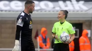 Случи се и във Висшата лига: Двубой ще бъде ръководен от жена