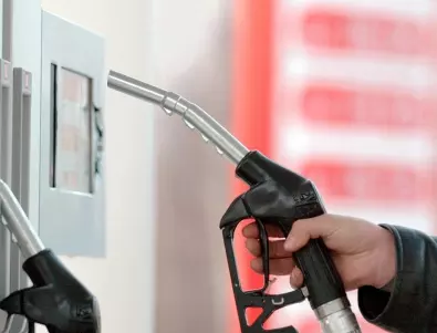 Проверка на Actualno.com: Какви ще са цените на горивата по празниците? (ВИДЕО)