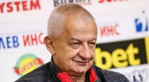 Крушарски разкри: Имаме си проблеми с банките, но всичко ще се реши до подновяването на първенството