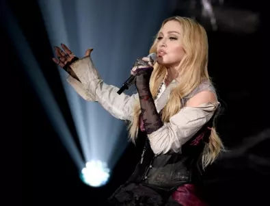 Мадона закъсня за концерт с часове, феновете ѝ побесняха (ВИДЕО)