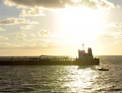 Хутите атакуваха погрешка танкер, превозващ руски петрол  