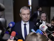 Костадинов търси предатели във "Възраждане" с психиатър, твърди депутат