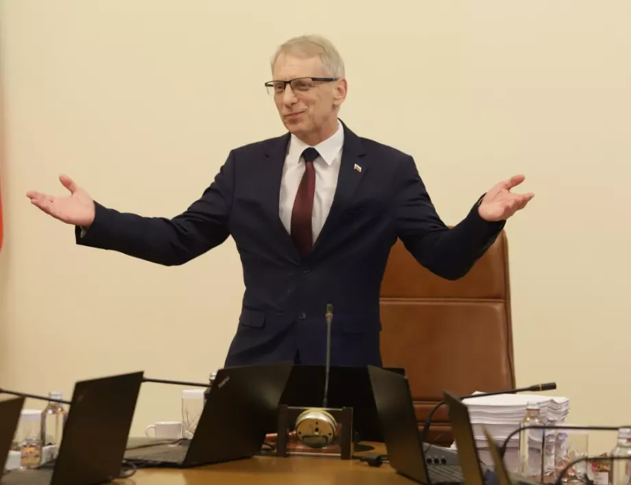 Денков разкри ще бъде ли вицепремиер Асен Василев след ротацията