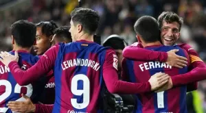 "Купон" в самолета: Барселона празнувал отстраняването на Реал Мадрид от Атлетико