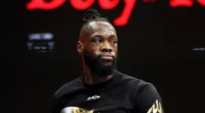 Фенове не са съгласни Дионтей Уайлдър да е в топ 10, Антъни Джошуа се изкачи нагоре