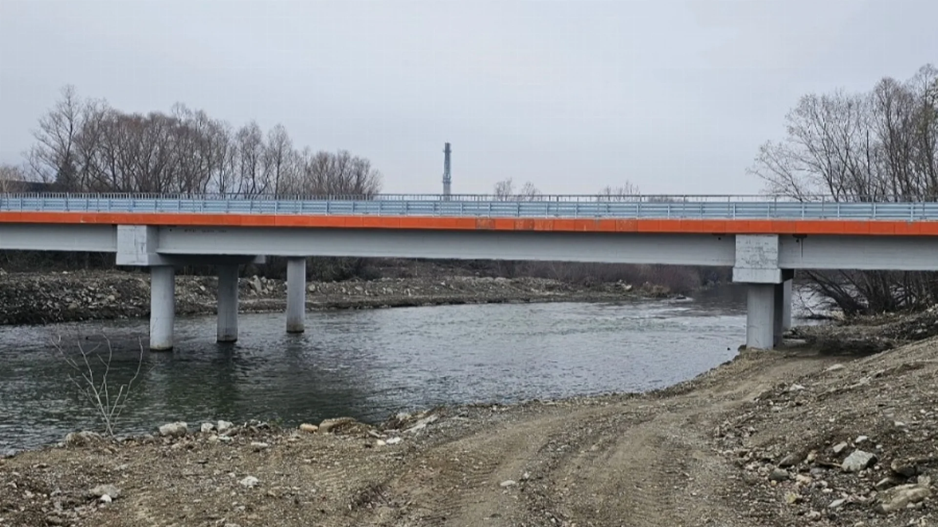Готов е новият мост над река Струма между Благоевград и село Покровник (СНИМКИ)