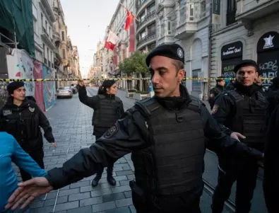 След масирана акция: Турция залови над 300 души за връзки с 