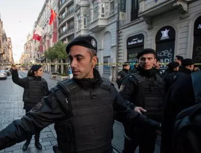 Турция арестува 56 души, издирвани от Интерпол (ВИДЕО)