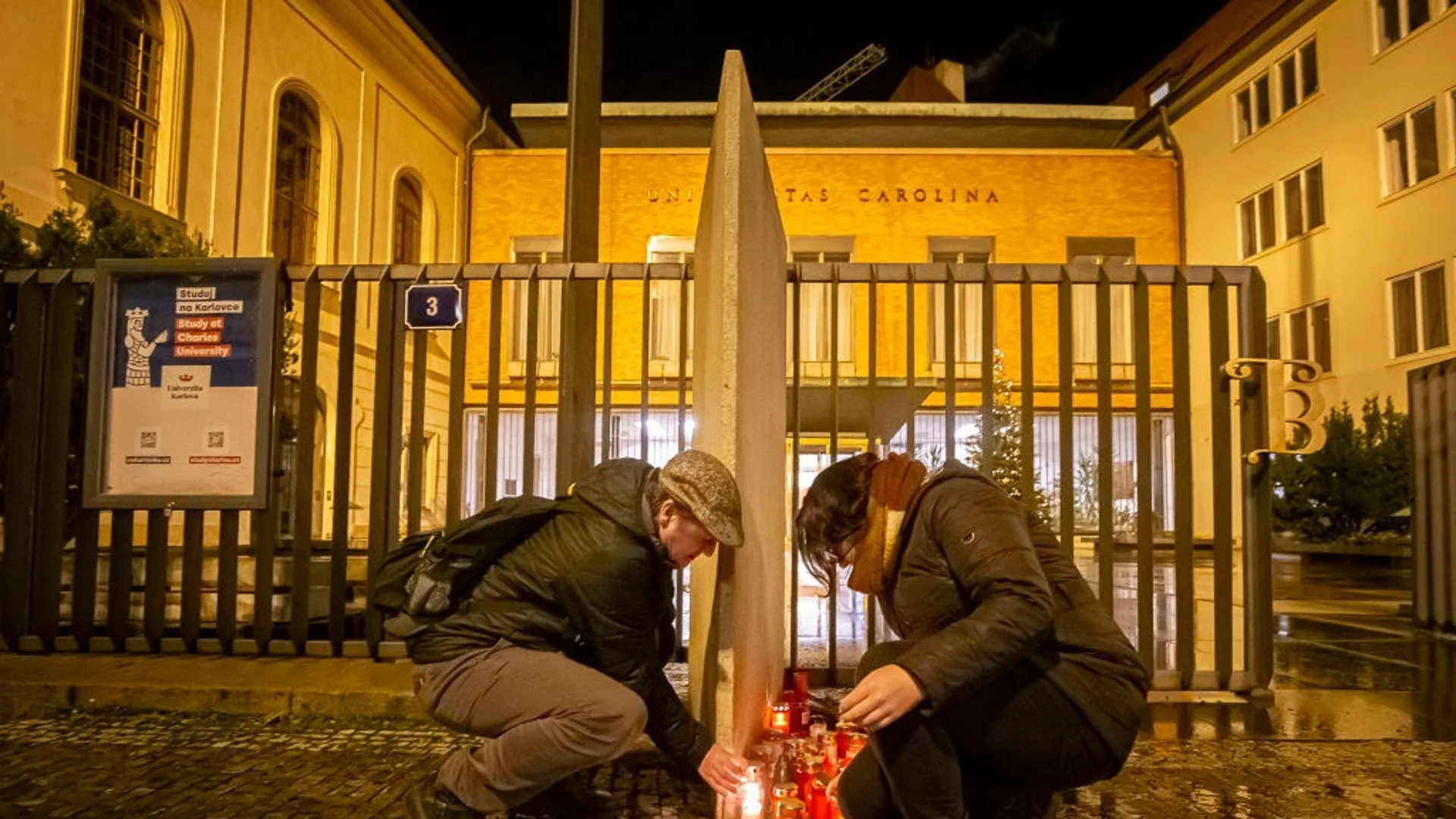 Ново разкритие: Стрелецът от Прага е убил и двумесечно бебе и неговия баща 