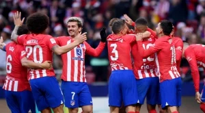 С човек по-малко и 11 картона: Атлетико Мадрид спечели типичен за "дюшекчиите" мач (ВИДЕО)