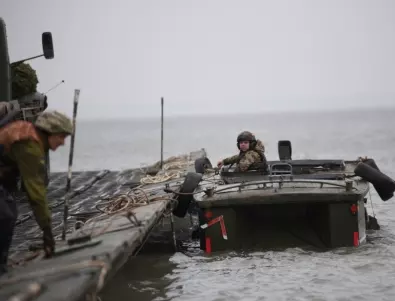 Русия е намерила още един начин сама да си пречи в Украйна: По река Днепър