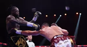 Съсипаха Дионтей Уайлдър от критики, сравниха го със "Спондж Боб" (СНИМКА) 