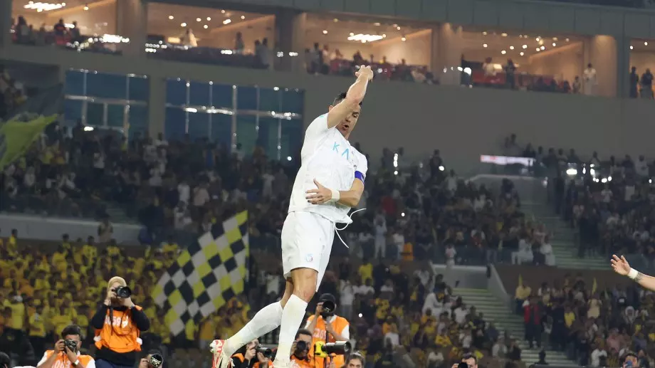 Кристиано Роналдо спечели наградата "Марадона" след 54-те си гола (ВИДЕО)