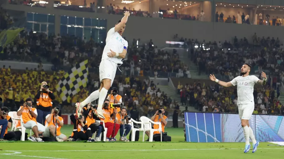 Кристиано Роналдо суперфаворит в завръщането си в Шампионска лига на Азия: Ще покорява непознат връх