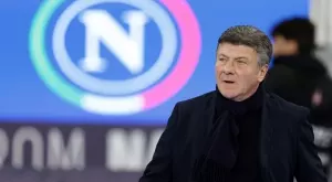 Потвърдено: Дни преди битката с Барселона - Наполи направи огромна рокада