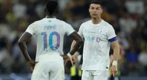 {{ otherArticle[0].article.title }}