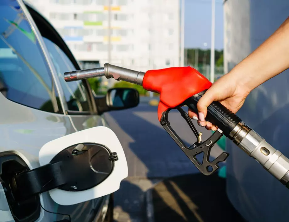 Къде са най-евтини бензинът и дизелът в България: Цените към 15.01.24 