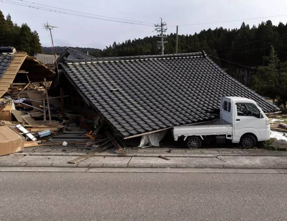 Броят на жертвите от земетресението в Япония достигна 100