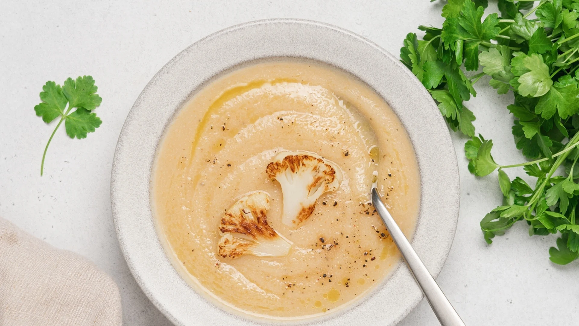 Картофена крем супа с карфиол: Става много вкусна и ароматна