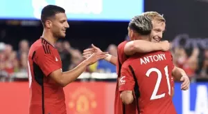 Закотвен на пейката в Манчестър Юнайтед заговори за трудностите, но и ги забрави бързо