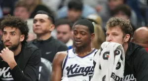 Близо до завръщане, но Александър Везенков отново не игра при победа на Сакраменто (ВИДЕО)