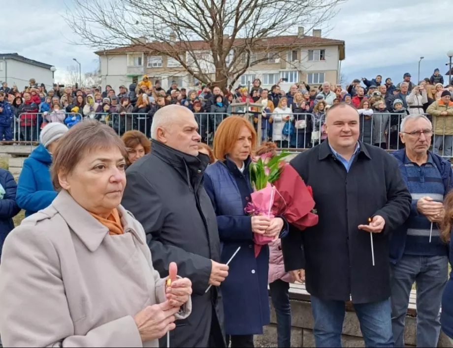ГЕРБ-София почете паметта на Ботев, традиционния Богоявленския водосвет и Освобождението на столицата (СНИМКИ)