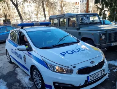 Пълен с оръжия: Полицията претърси необитаем апартамент в София