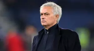 "Всичко се промени" - Жозе Моуриньо съжали за контузията на Пауло Дибала и коментира дузпата за Лацио