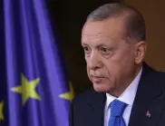Затопляне на отношенията: Ердоган е в Египет (ВИДЕО)