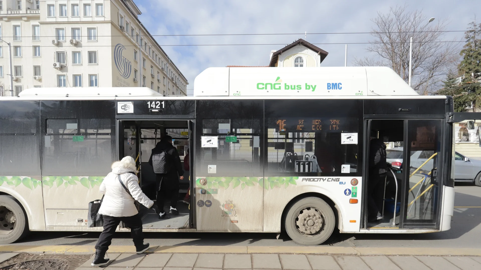 Искане: Автобус № 288 в София да се движи и през уикенда