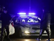 Кола се заби в спирка на градския транспорт в София 