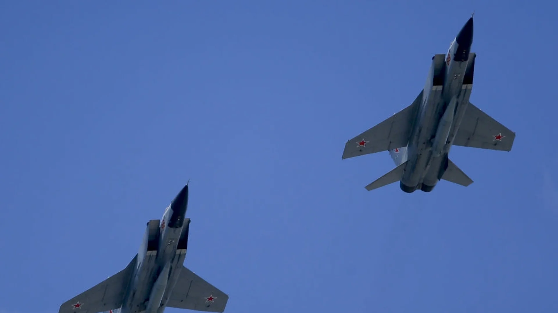 Атака с "Кинжал"-и: Русия пак обсипа Украйна с ракети и дронове*