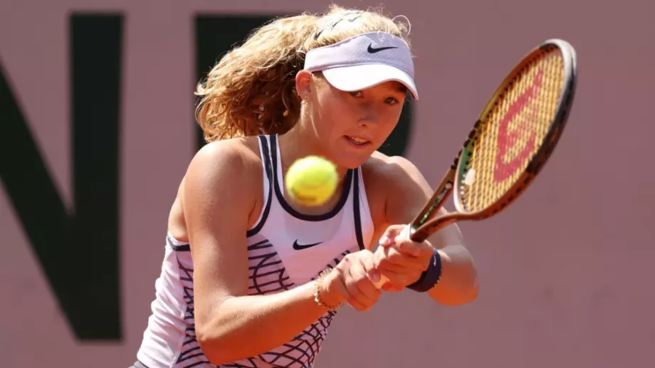 Две рускини хвърлиха две "бомби" - Онс Жабер и Каролин Возняцки са аут от Australian Open 2024 (ВИДЕО)
