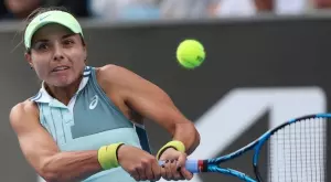 Дъжд спря мач на Виктория Томова