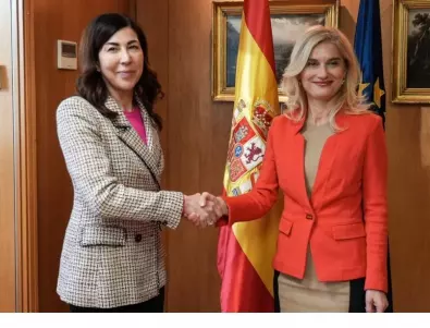 Министър Динкова: Откриваме туристическо представителство в Испания