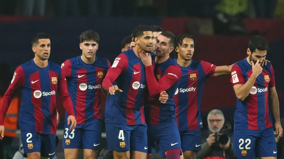 Барселона се подсилва на 3 важни позиции и връща стара схема