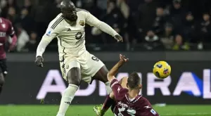 Рома оцеля като гост, за да се върне сред кандидатите за Европа (ВИДЕО)