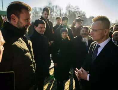 Унгарският външен министър посети Закарпатието и седна за разговор с украинския си колега (ВИДЕО)