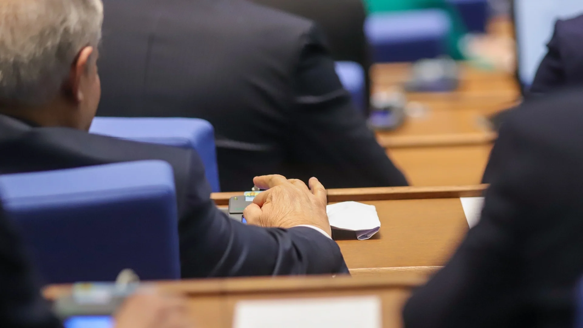 Депутатите приеха ветото на Радев за възкресяването на пленума на ВСС
