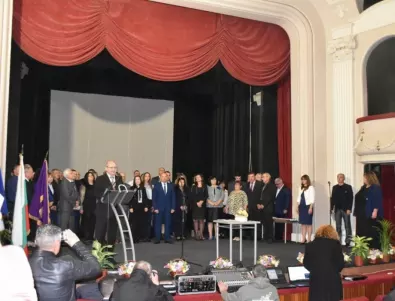 Новият кмет на община Ловеч Страцимир Петков положи клетва