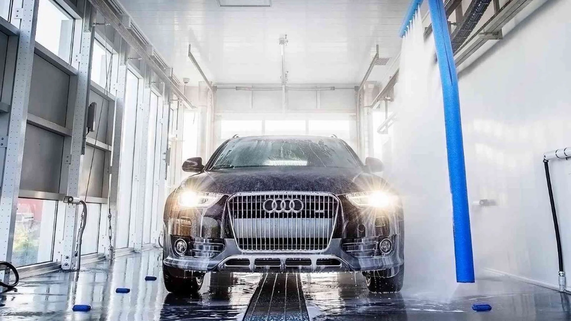 Как трябва да се мие колата през зимата?