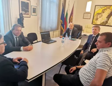 Работна среща при кмета на Ловеч обсъди проблемите на водоснабдяването