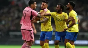 Луд екшън пред погледите на Меси и Роналдо: Интер Маями и Ал Насър си спретнаха меле (ВИДЕО)