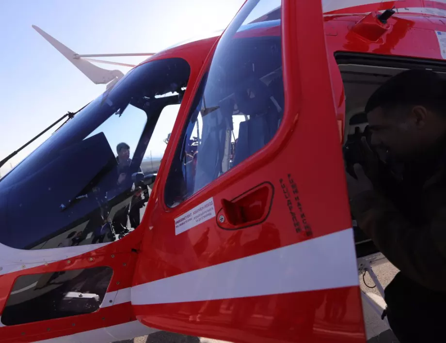 "Тренировка за спасителна мисия": Медицинският ни хеликоптер излиза на терен